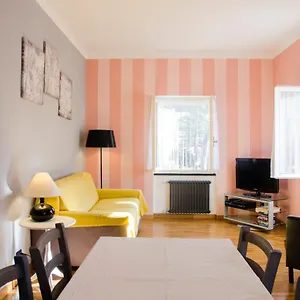 u-recantu.hotelitalianriviera.com/