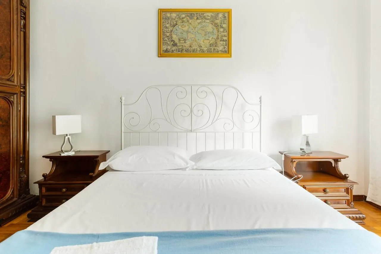 Appartamento Bright Flat With Shared Garden Milano