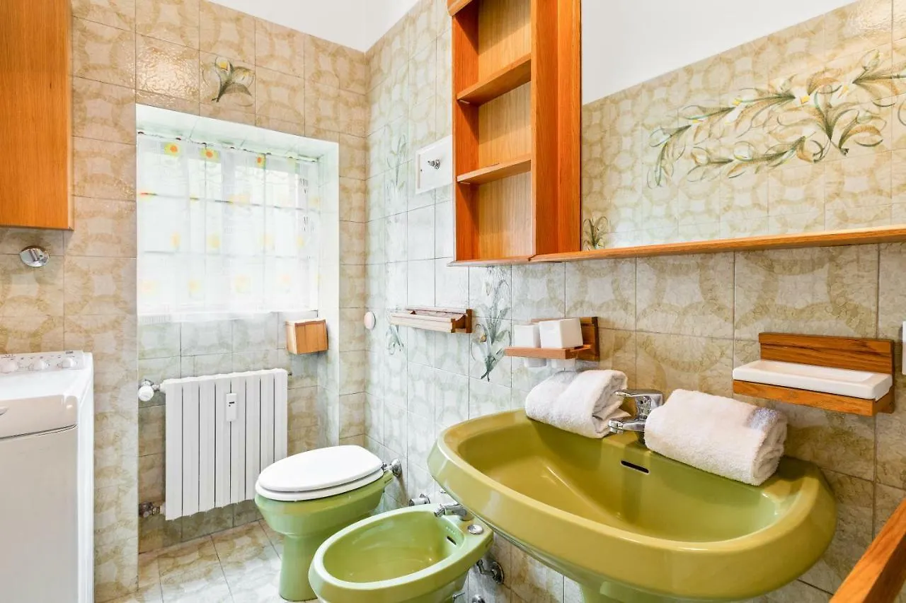 Bright Flat With Shared Garden Appartement Milaan